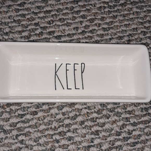 Tray - Picture 2 of 4